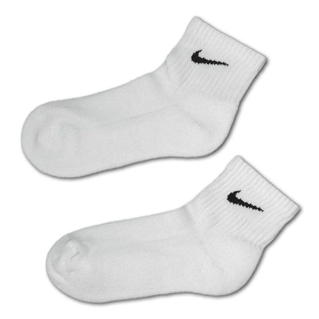 Nike half hotsell cushion socks