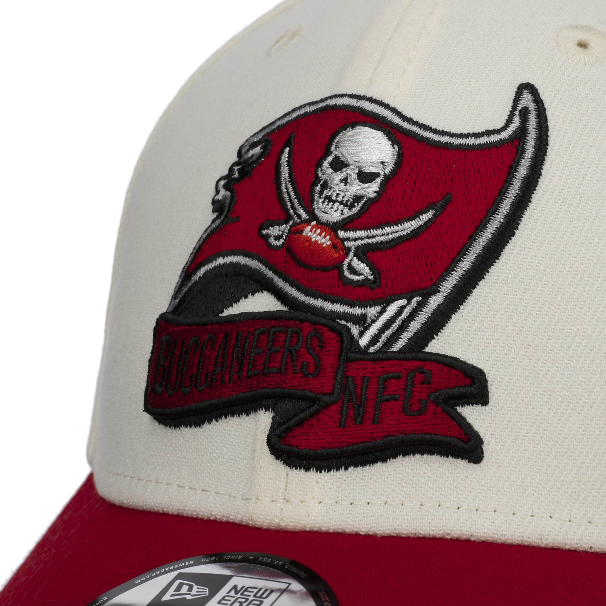 Buccaneers visor sales