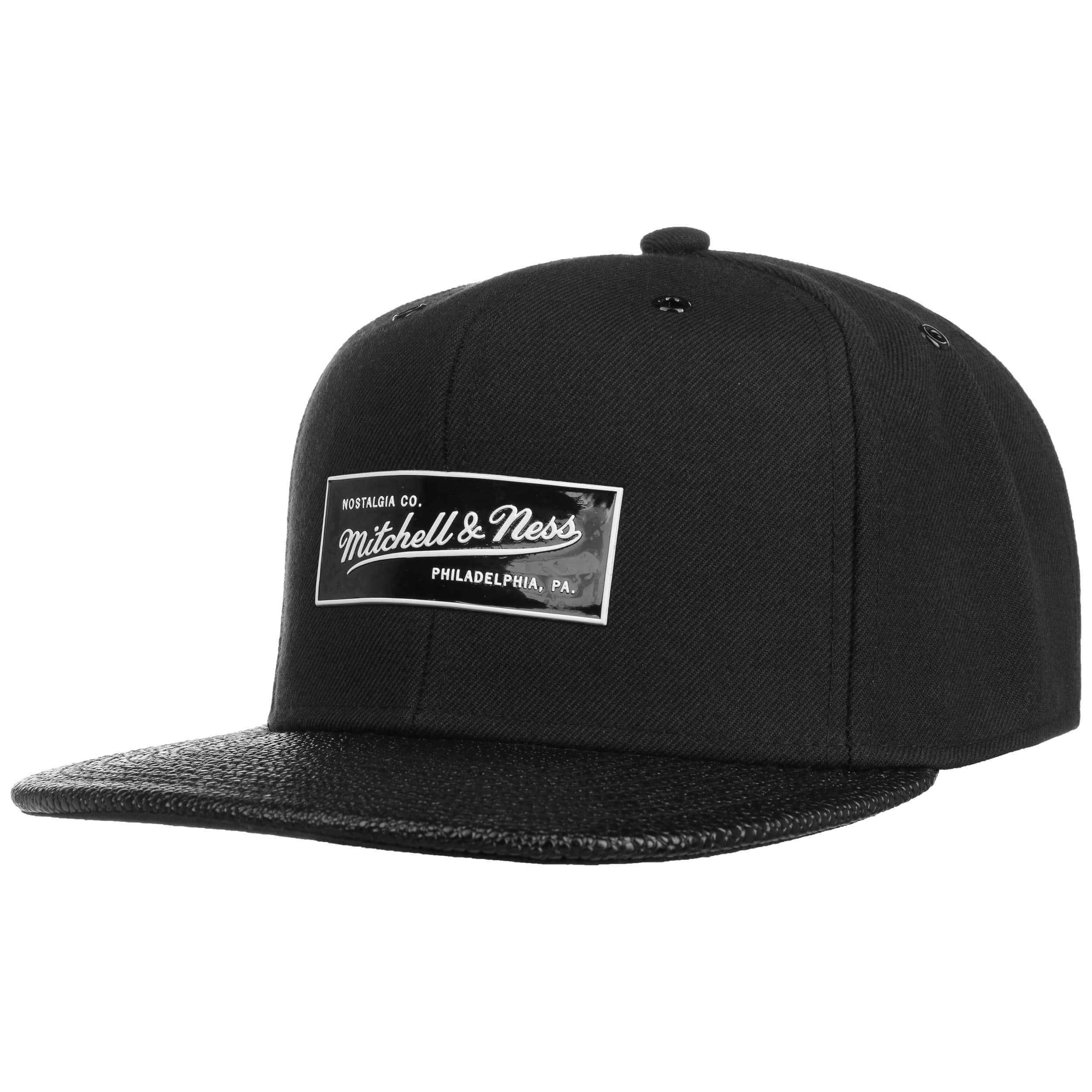 Ultimate Snapback Cap by Mitchell & Ness - £28.95