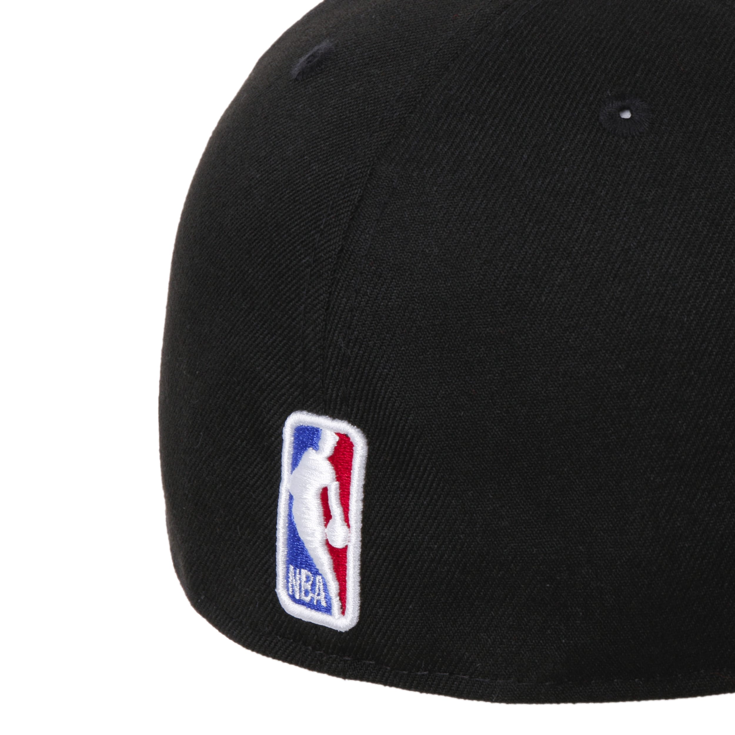 59Fifty NBA Tip Off Bulls Cap by New Era