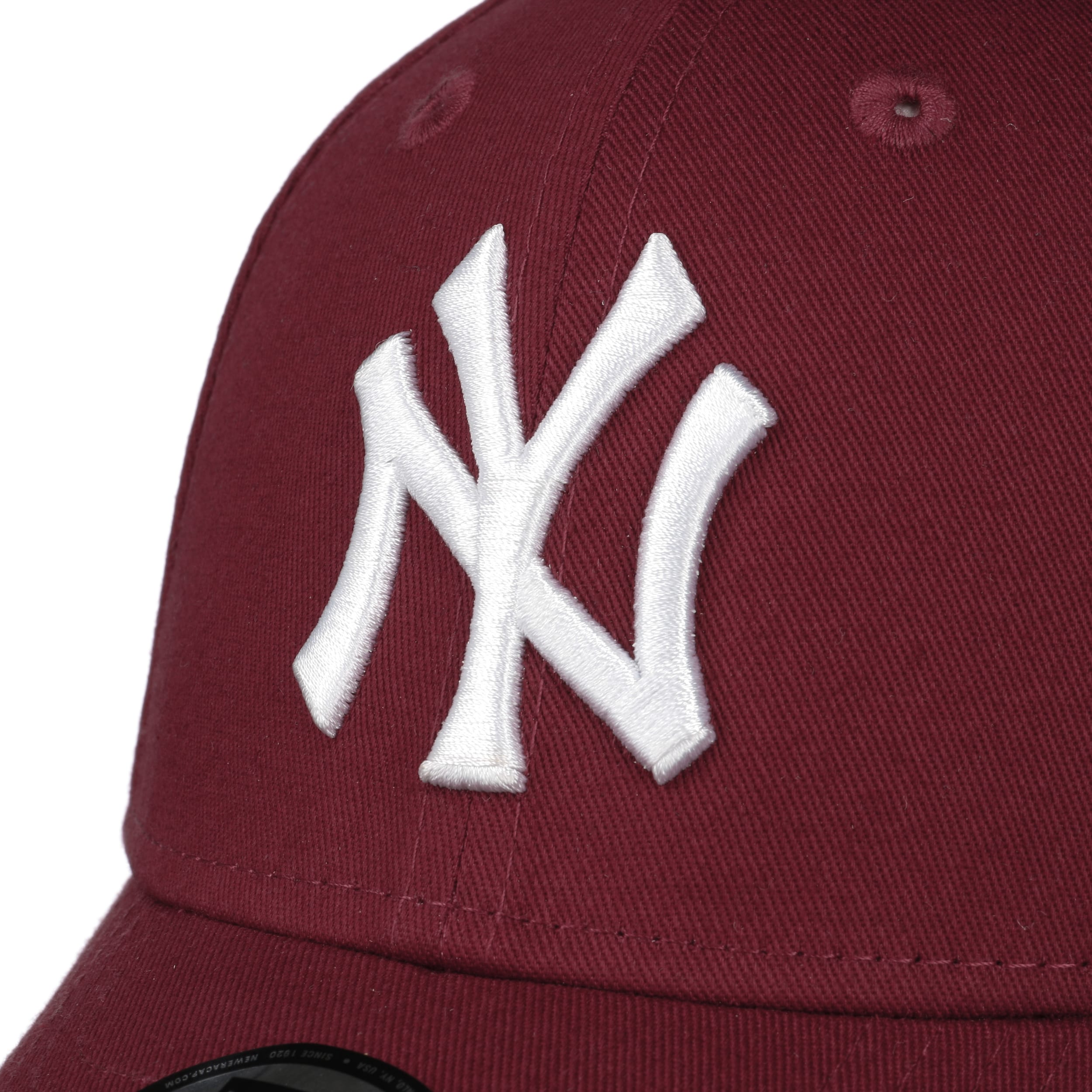 9Forty Essential Yankees Jersey Cap by New Era - 32,95 €