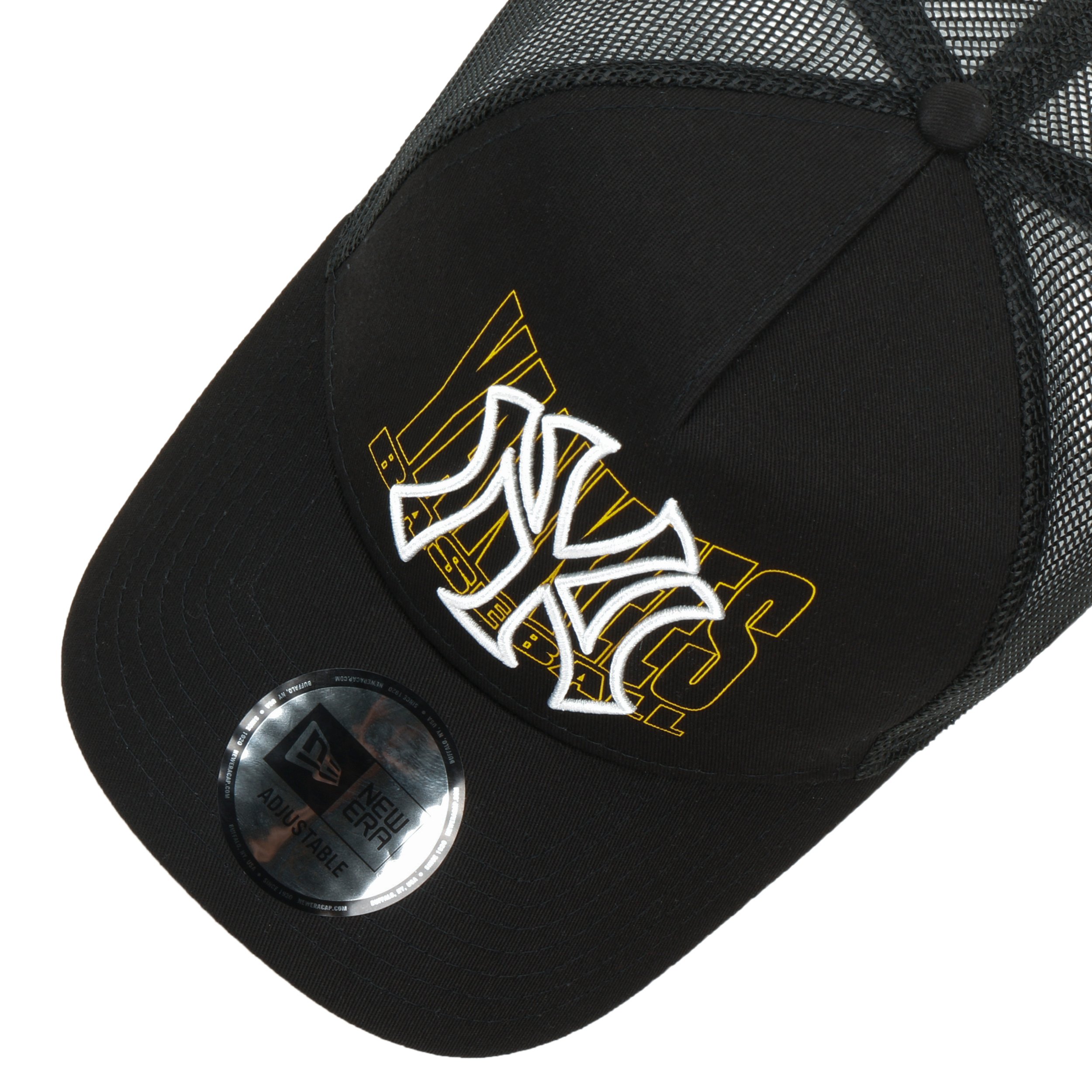 9Forty Logo Overlay Yankees Cap by New Era - £26.95