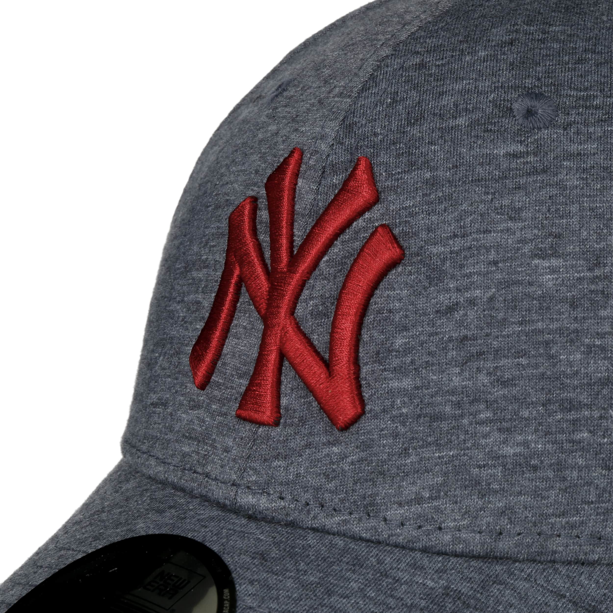 9Forty Essential Yankees Jersey Cap by New Era - 32,95 €