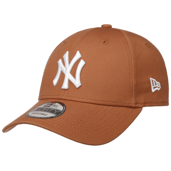 New Era Mens League Essential 9Forty Cap New York Yankees Brown