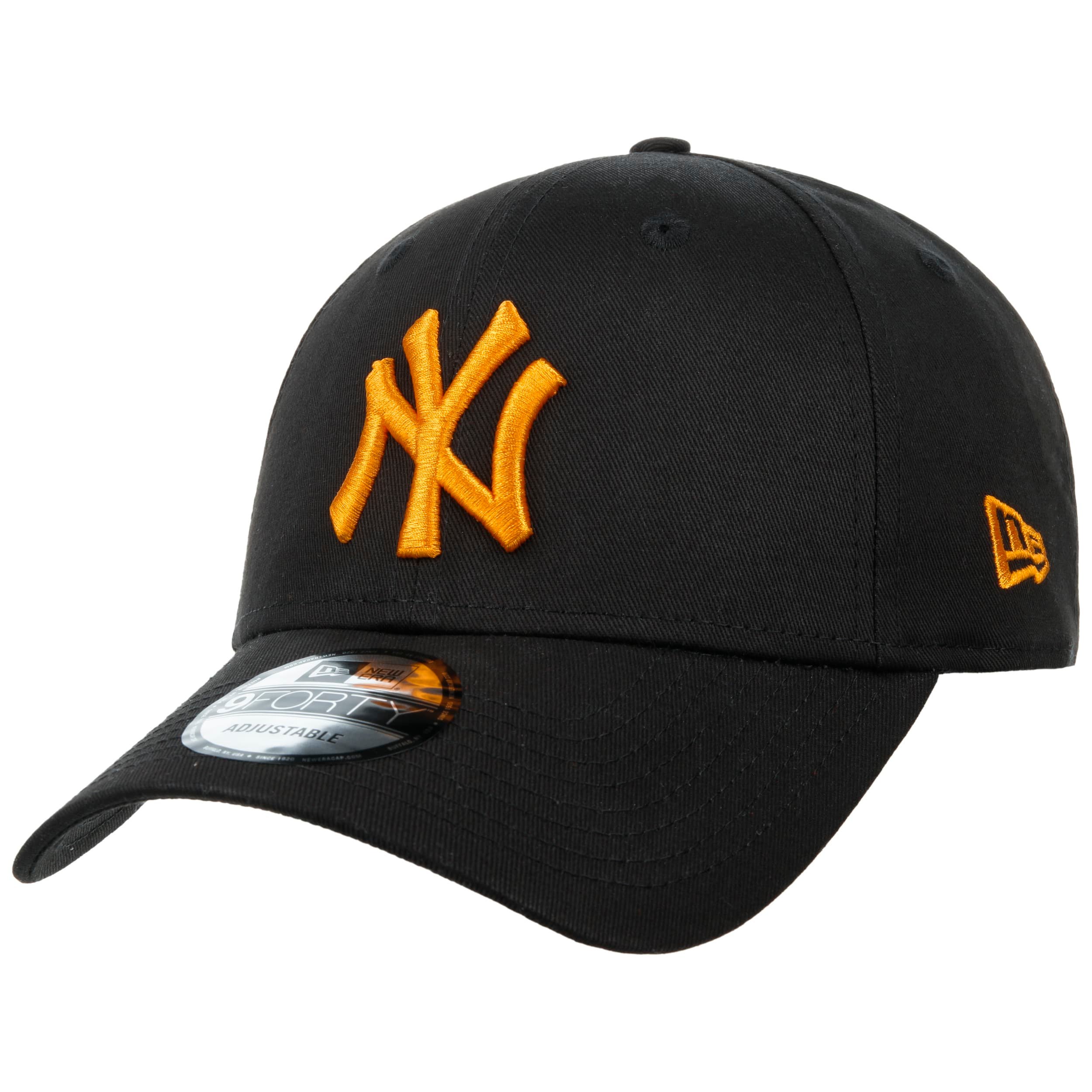 9Forty Twotone NY Yankees Cap by New Era - £26.95