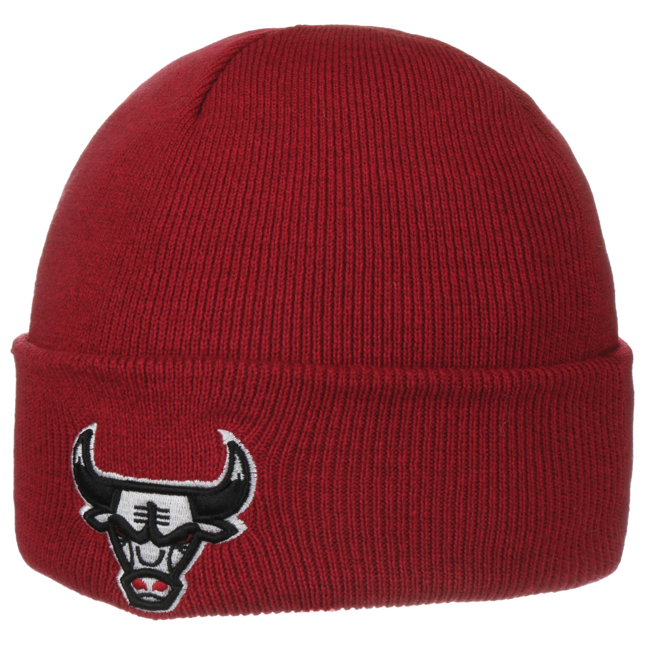 Fandom Knit Bulls Beanie Hat by Mitchell Ness 23.95