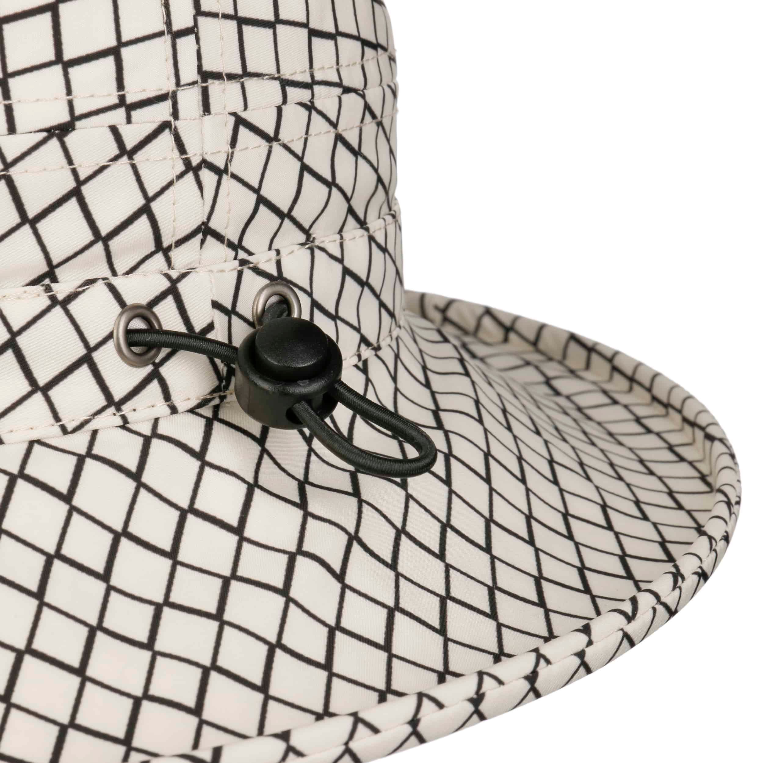 Conny Regenhoed met Omslag by Seeberger - € 39,95
