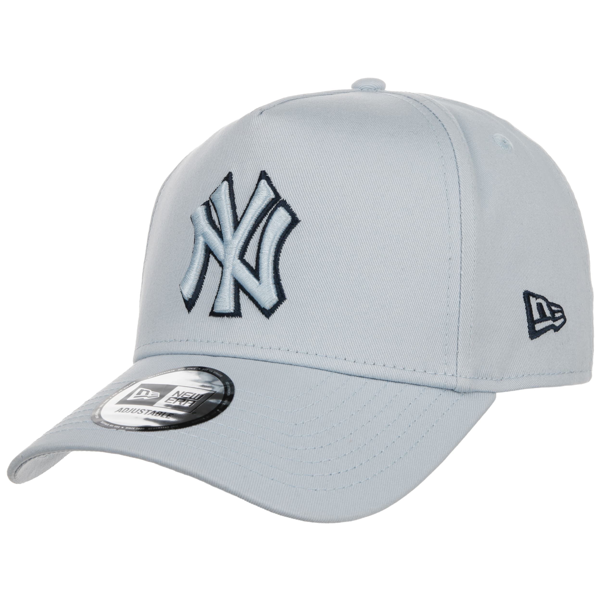 Tonal Outline Yankees Cap by New Era - £32.95