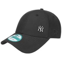 9Forty NY Yankees Strapback Cap by New Era - &pound;21.95