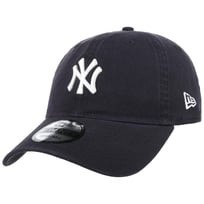 9Twenty Adjustable Yankees Cap by New Era - &pound;29.95