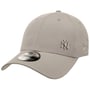 9Forty NY Yankees Strapback Cap by New Era light grey