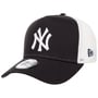 Clean Twotone Yankees Trucker Cap by New Era navy