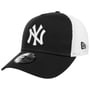 Clean Twotone Yankees Trucker Cap by New Era black