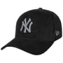 E-Frame Corduroy Yankees Cap by New Era black