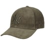9Forty MLB Yankees Corduroy Cap by New Era olive
