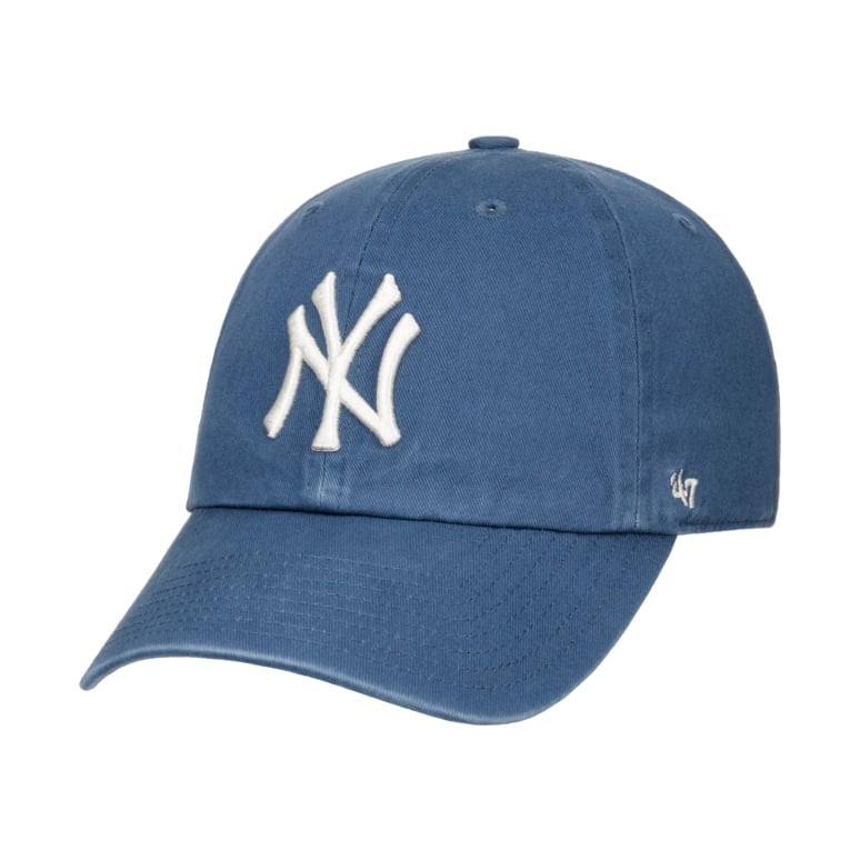 Yankees CleanUp Strapback Cap by 47 Brand