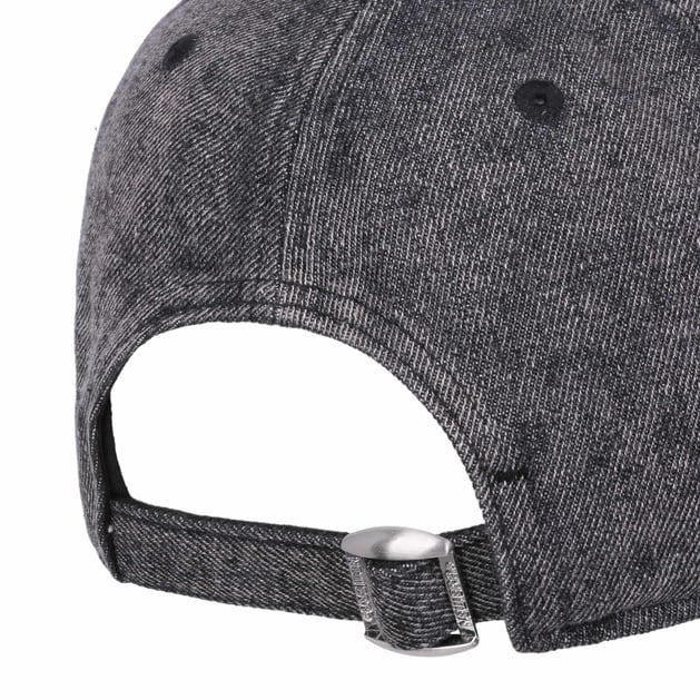 9Forty Acid Wash Denim Yankees Cap by New Era - £35.95
