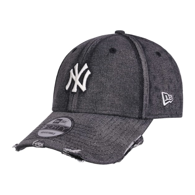 9Forty Acid Wash Denim Yankees Cap by New Era - £35.95