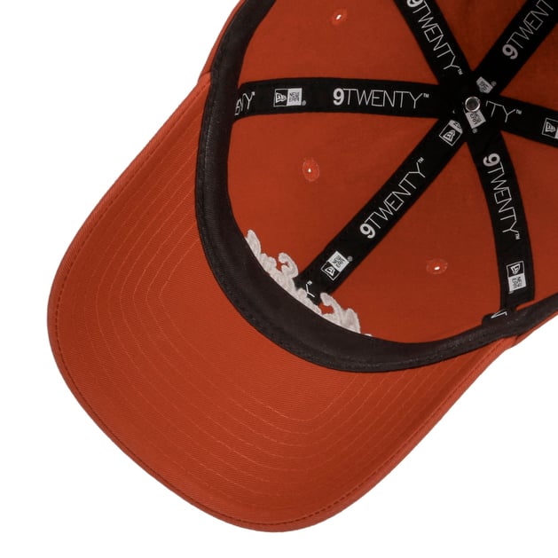 9Twenty Wordmark Cap by New Era - £26.95